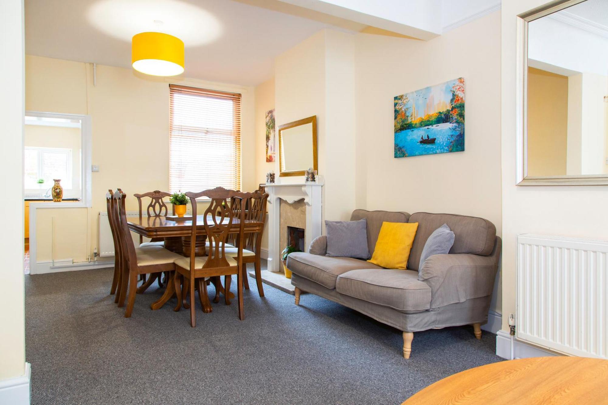 Newly Launched 3 Bedroom House With Free Parking Litherland Exterior foto
